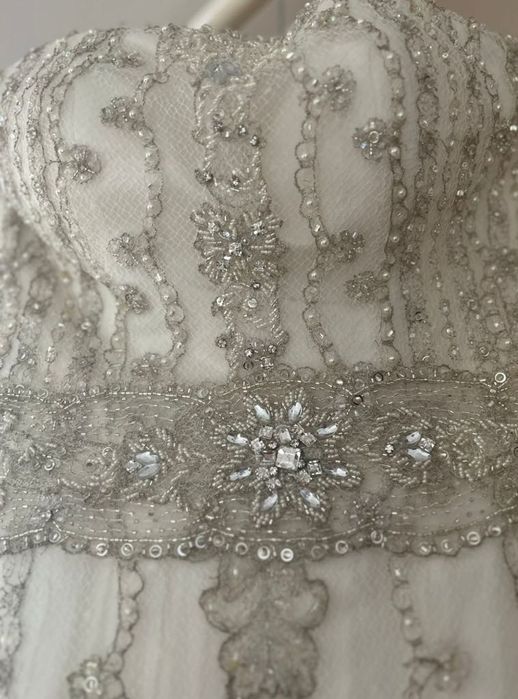 Vand rochie de mireasa