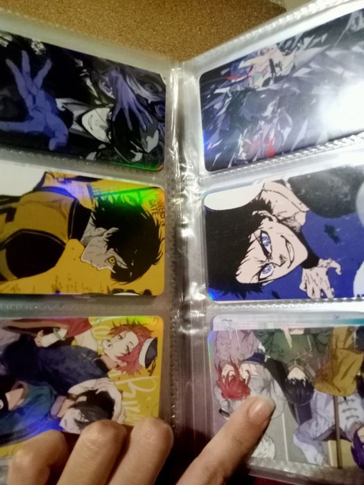 Продаю карточки с альбомом