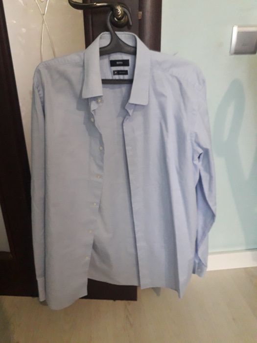 Продам рубашку boss оригенал