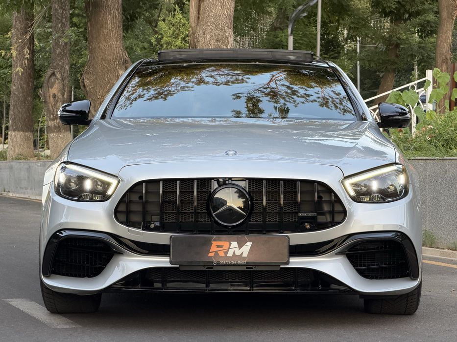 Mercedes benz W213 E400 4 matic