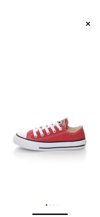 Tenesi Converse rosii 33.5 potriviti pt 35