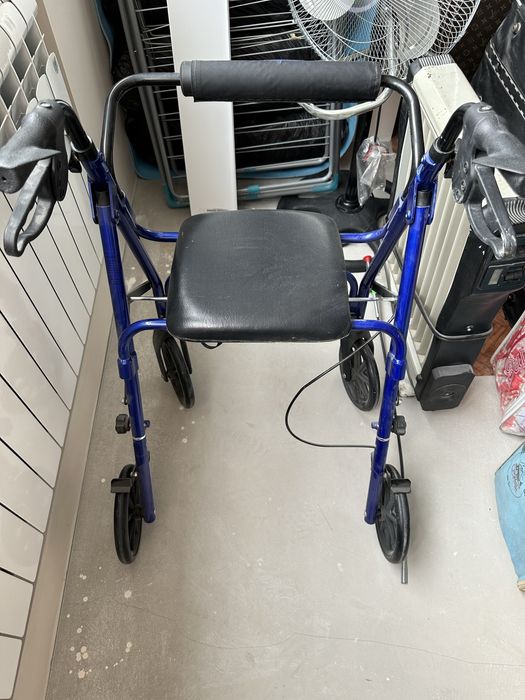 Ходунок коляска для пожилых