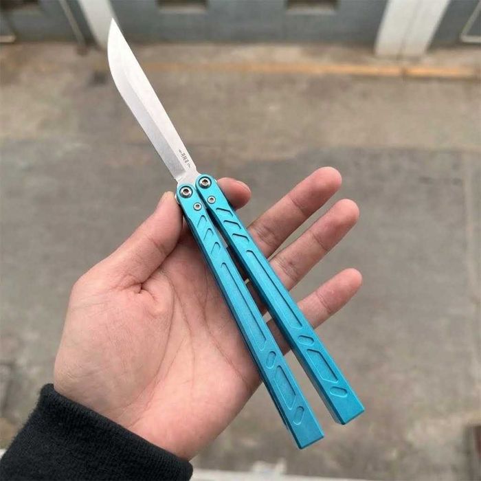 Baliplus Barebones Balisong (Tanto) – Пеперуда, Циан