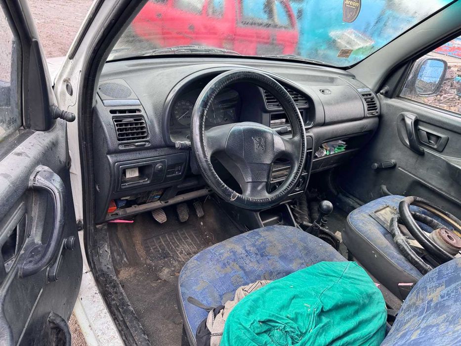 Peugeot Partner 1.9d 70кс 1998г На части