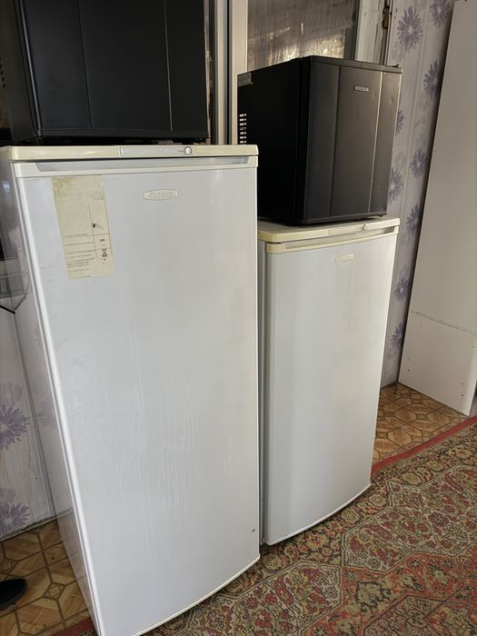 Продам Холодильник Бирюса