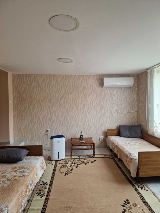 Дава се под наем Етаж от къща в с. Томпсън, Област София-област - 70 кв.м за 612 € - Снимка #10