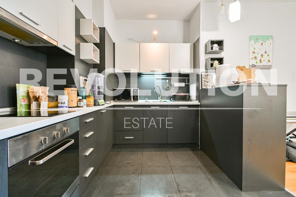 Дава се под наем Двустаен апартамент в София, Борово - 60 кв.м за 750 € - Снимка #3