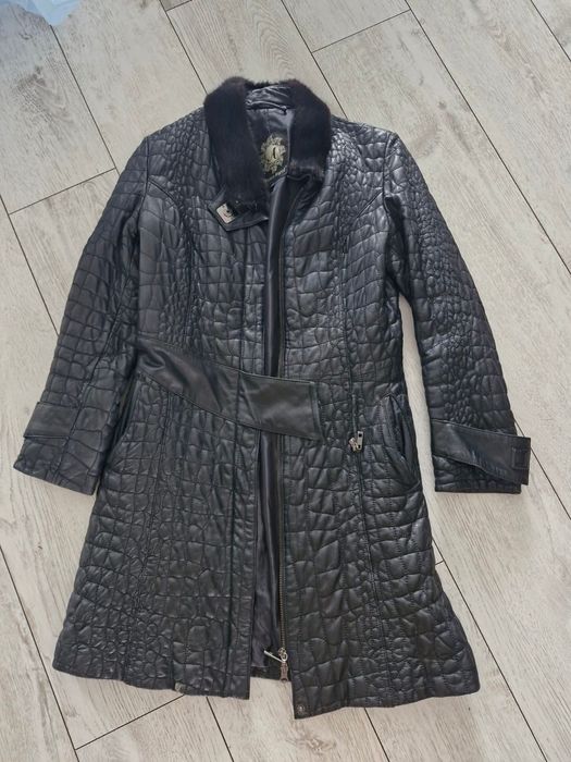 Женские куртки и пальто