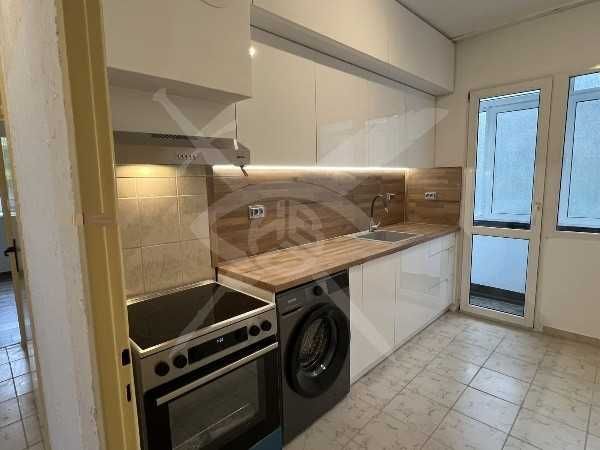 Продава се Тристаен апартамент в Пловдив, Кючук Париж - 87 кв.м за 1009 €/кв.м - Снимка #1