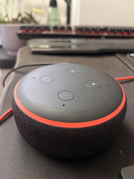Amazon Echo Dot 3 – Boxă inteligentă cu Alexa – Stare impecabilă