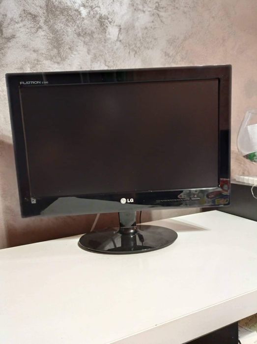 Монитор LG FLATRON Е1940