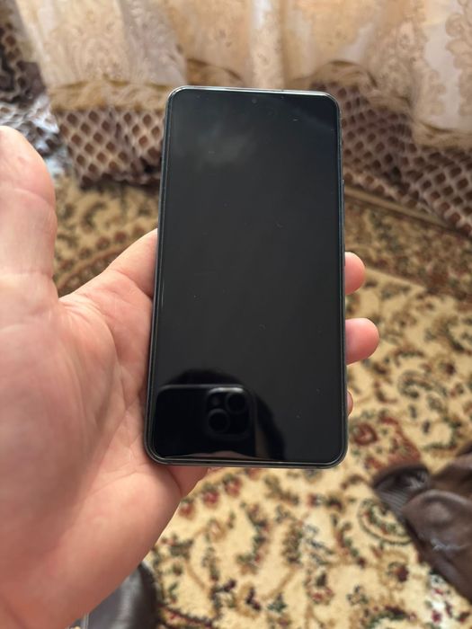 Продам Samsung S22