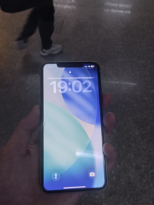 iPhone 11 pro max 64gb