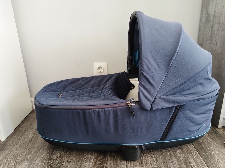 Продавам количка Cybex Priam