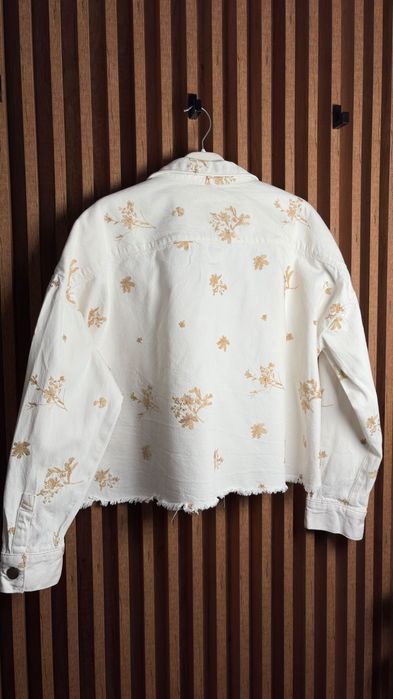 Jachetă denim ușoară Zara