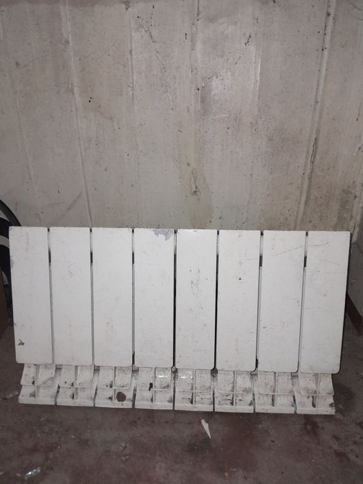 Батарея отопления 7 000 теңге.