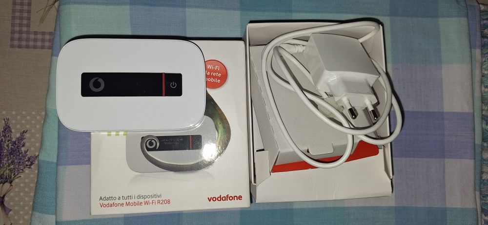 Modem internet mobil Hotspot Vodafone (nou, la cutie)