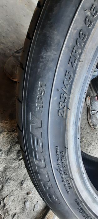 Летни гуми-19цола-235/45-1бр.-99лв.-като нови
