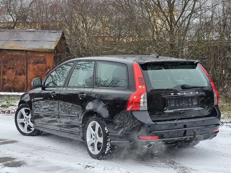 Volvo v50 R design e5