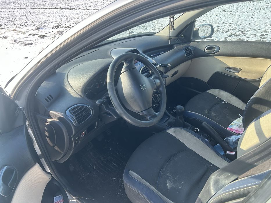 Vand sau schimb cu atv stricat sau motocicleta