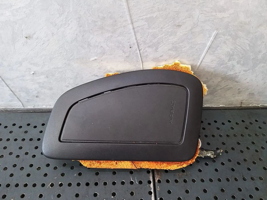 Airbag scaun dreapta fata peugeot 307 break 30360863d 9653003677