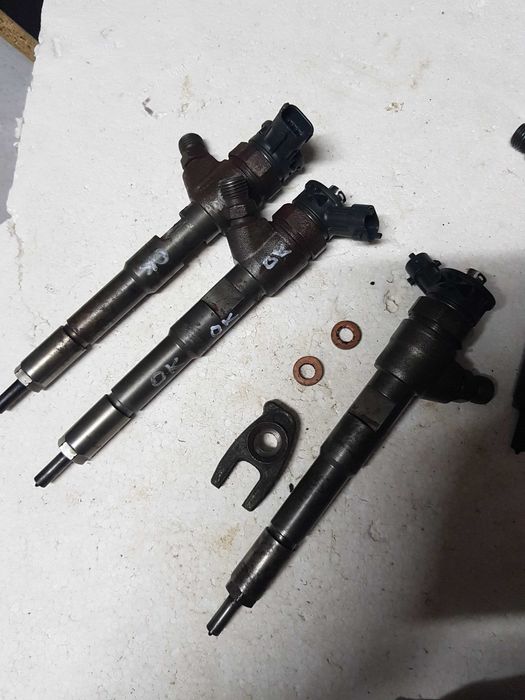 Injector ­Renault 0445110652 H8201453073 Bosch Dacia 1.5dCi 90cp Euro5