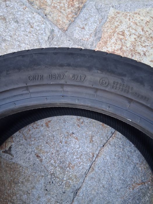225 45 17 Continental Premium Contact  6