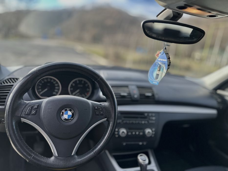 Vând BMW Seria 1 | 116i e87 122cp
