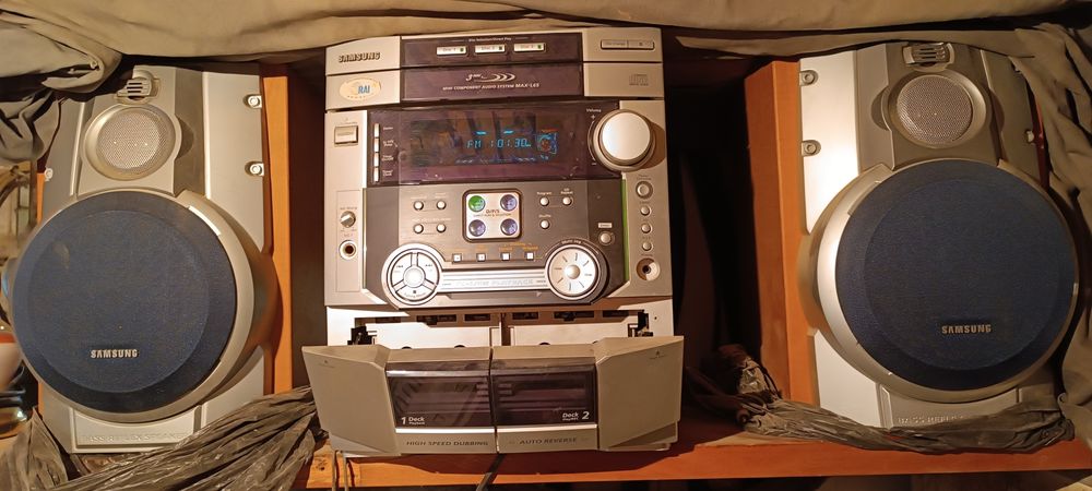 Продам телевизор