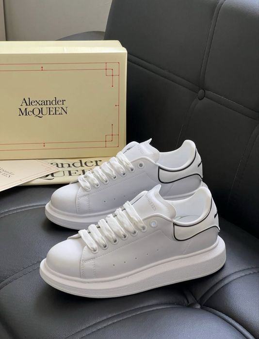 Adidasi Calitate Cea mai Buna ! AlexanderMcqueen Luxury !!