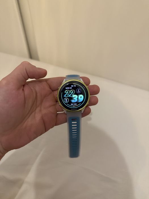 Garmin Forerunner 570