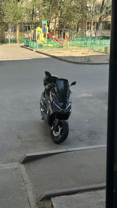 Мапед Maxi Sport 180сс