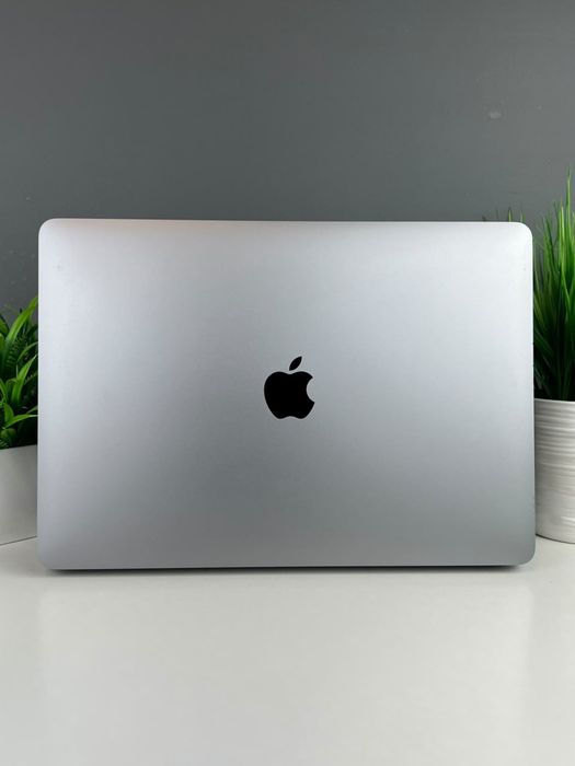 Ноутбук Apple MacBook Air, 8/256 ГБ