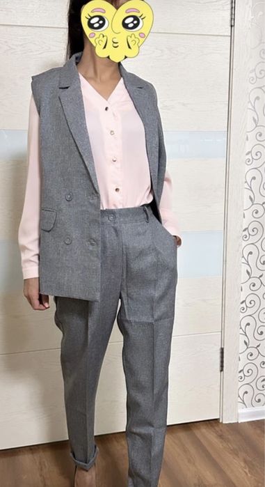 Новый костюм с биркой