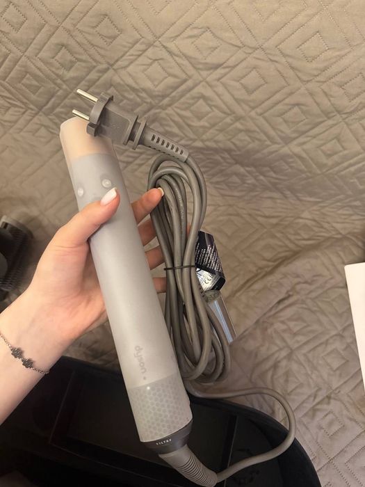 Dyson Airwrap Complete Long – като нов, с гаранция и касова бележка