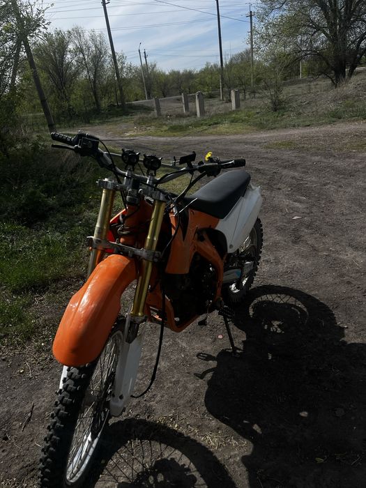Эндуро 250 кубов ктл