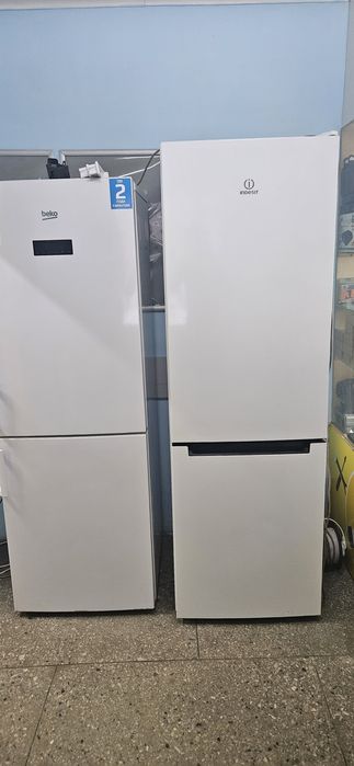 Продам холодильник Indesit no frost