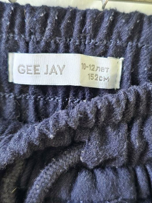 Брюки на мальчика рост 152-158