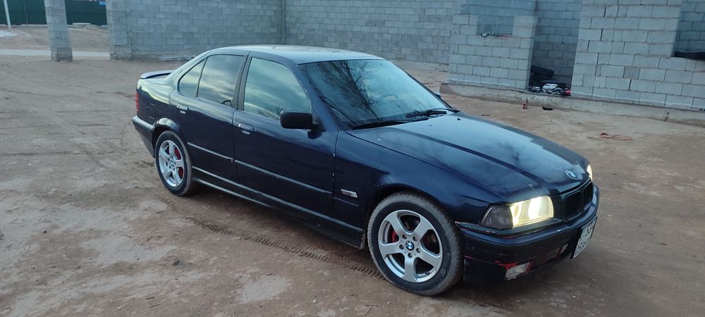 Bmw e36 320i автомат