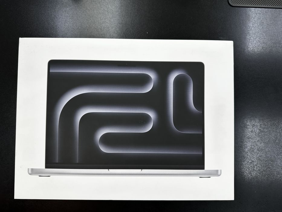 MacBook Pro M5 14’’ inch 512GB 16GB RAM нов запечатан