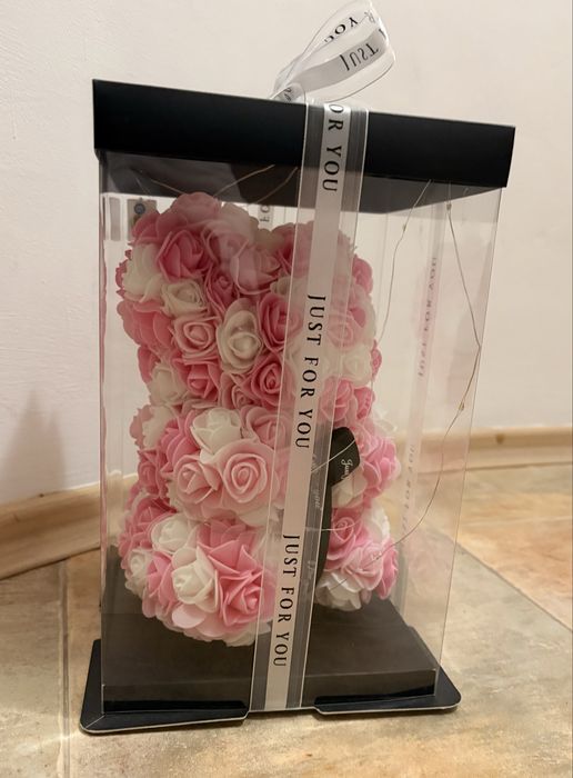 Мече подарък за осми март