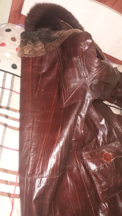 Продаю Дубленку 46