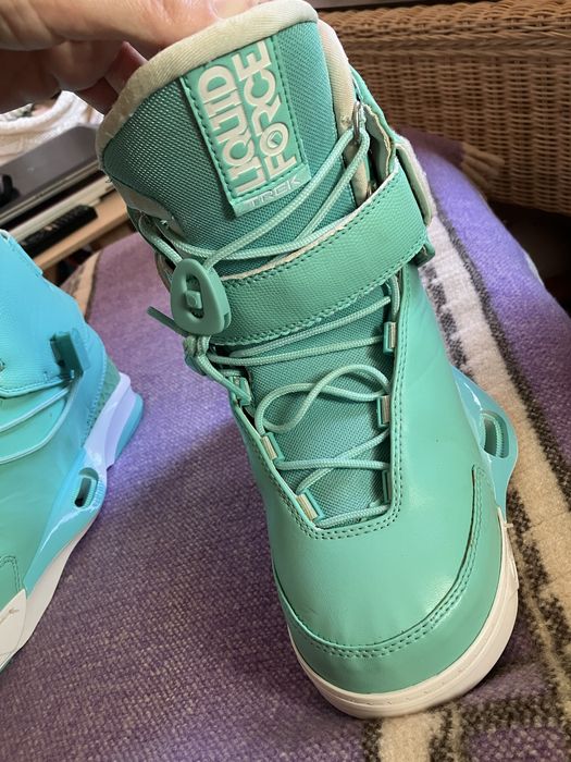 Wareboard Liquid Force+bindings