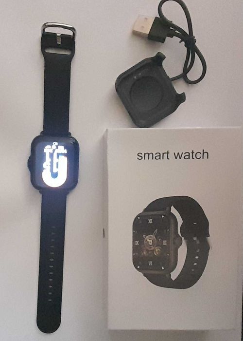 Продавам нов Смарт часовник