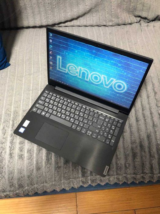 В отличном состоянии ноутбук intel i3-8м поколение озу 8гб 1000гб hdd
