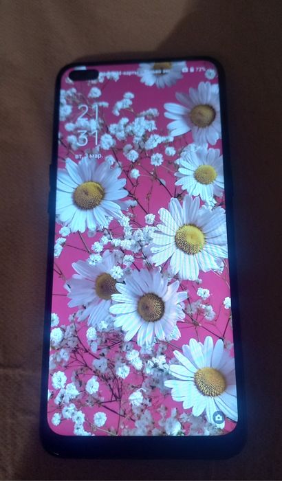 Продается смартфон