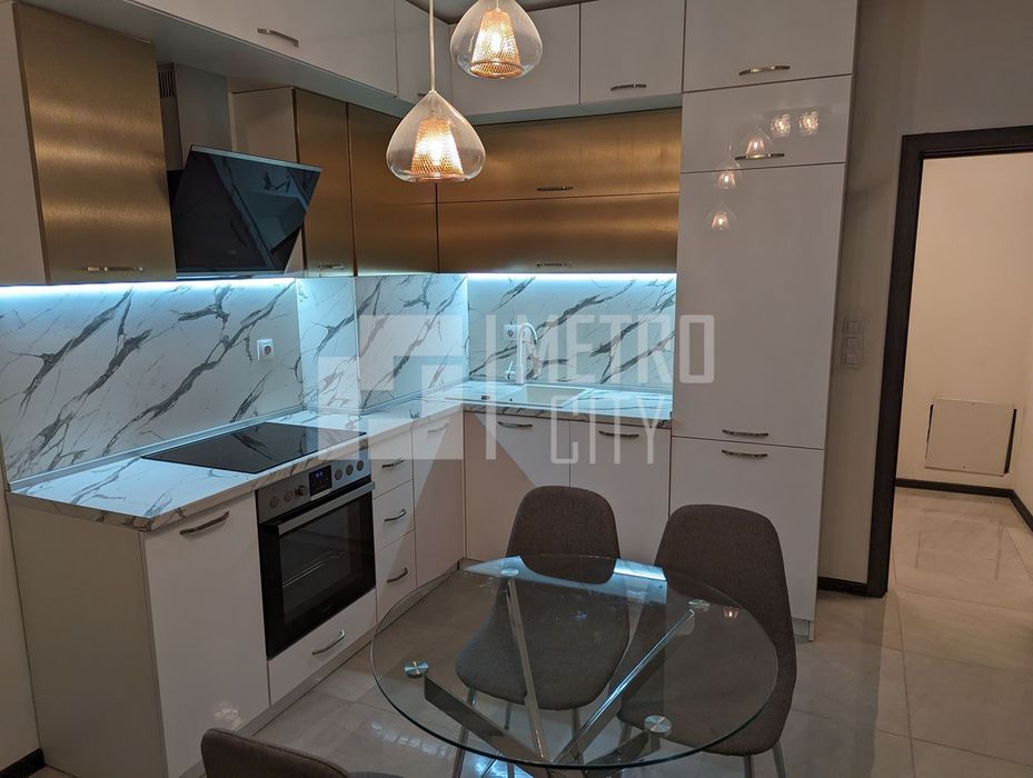 Дава се под наем Двустаен апартамент в София, Младост 2 - 73 кв.м за 716 € - Снимка #9