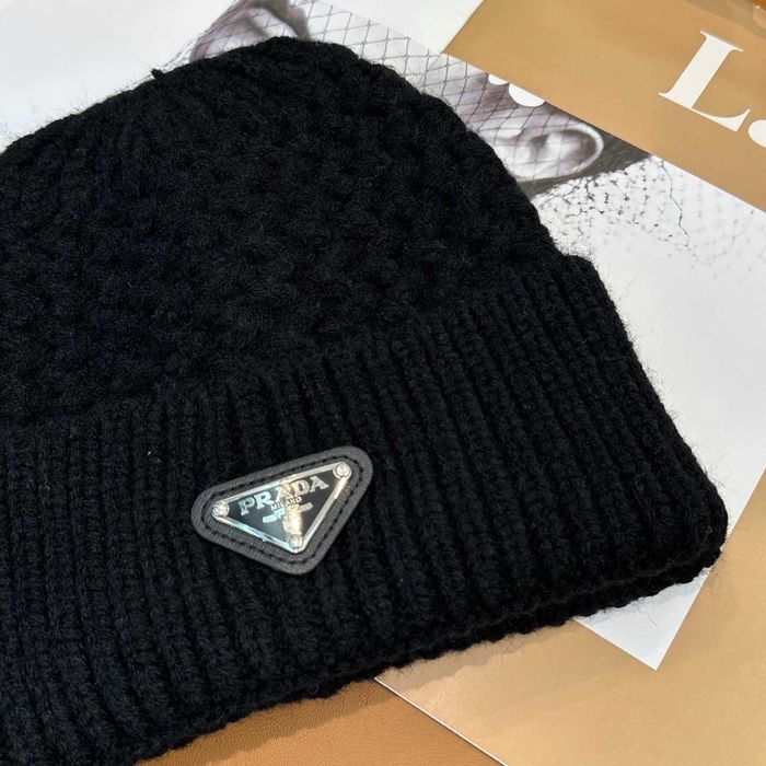 Aduc pe comanda Fes PRADA orice model