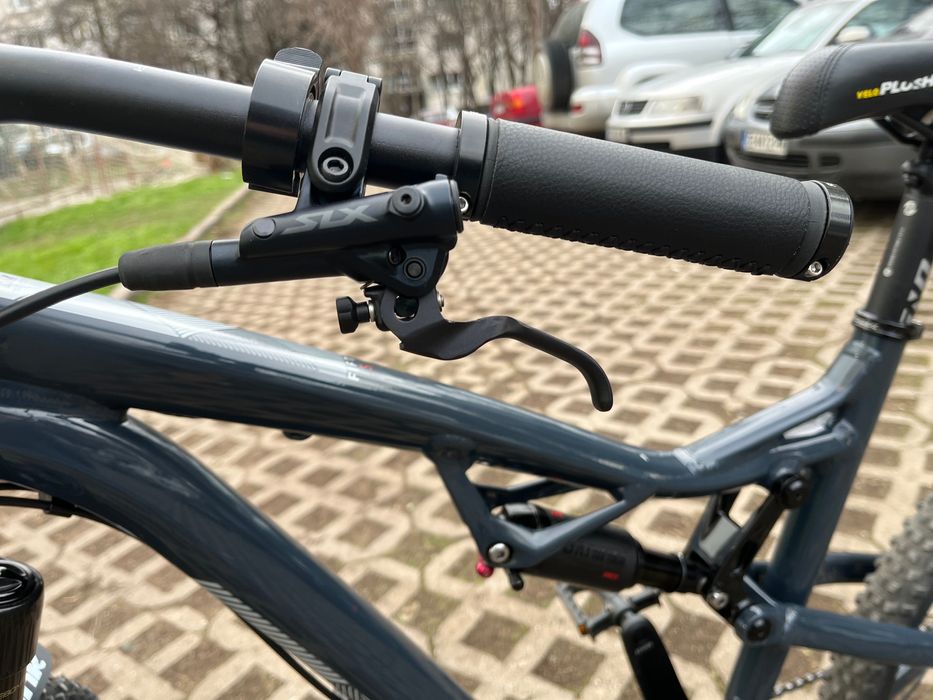 Велосипед с пълно окачване 29" L