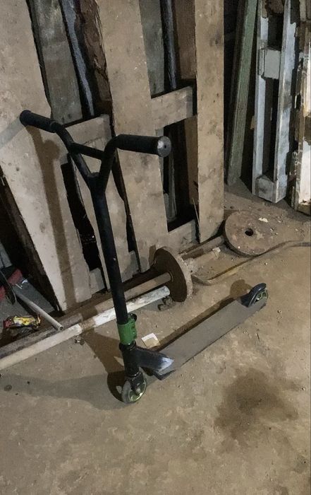 Продам самокат новый